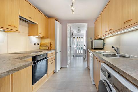 10 Chiltern View, Little Milton, Oxford, OX44 7QP