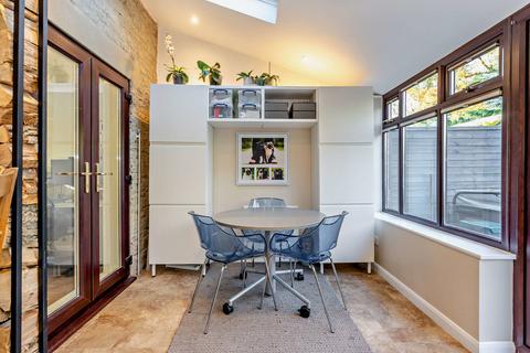10 Chiltern View, Little Milton, Oxford, OX44 7QP