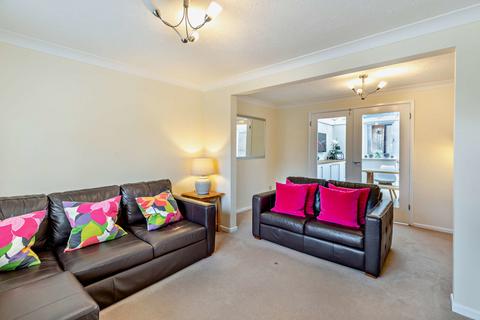 34 Chiltern View, Little Milton, Oxford, OX44 7QP