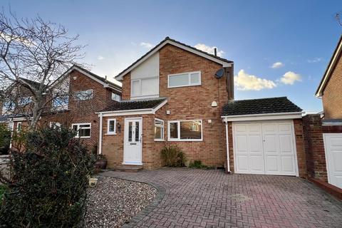 6 Falcon Close, Basingstoke, RG22 5PP