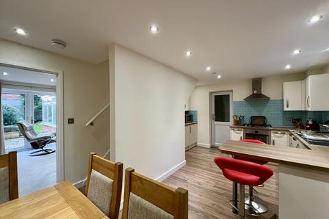 6 Falcon Close, Basingstoke, RG22 5PP