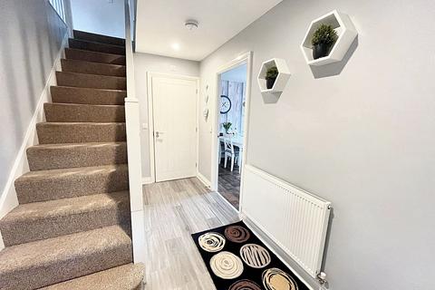 49 Barons Crescent, Trowbridge, BA14 7FU