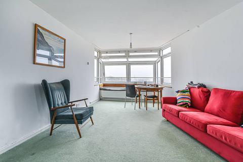 1 bedroom flat for sale, Hurst Street, Herne Hill, London, SE24