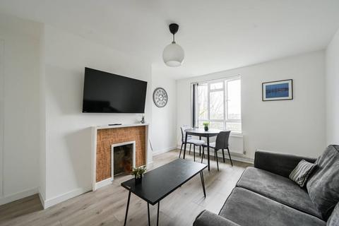 1 bedroom flat for sale, St Johns Way, Archway, London, N19