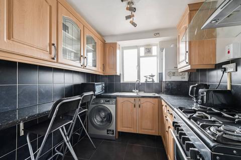 1 bedroom flat for sale, St Johns Way, Archway, London, N19
