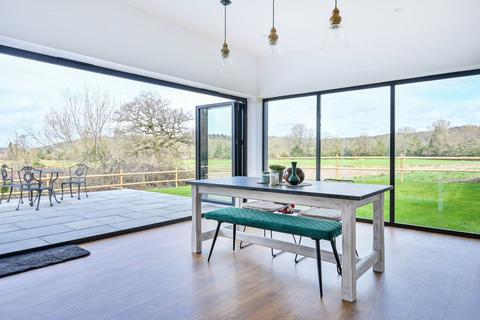 2, Highlea House Great Tangley, Wonersh Common, Guildford, GU5 0PT