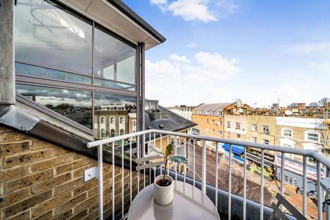 1 bedroom flat for sale, Swallow Court, Maida Vale, London, W9