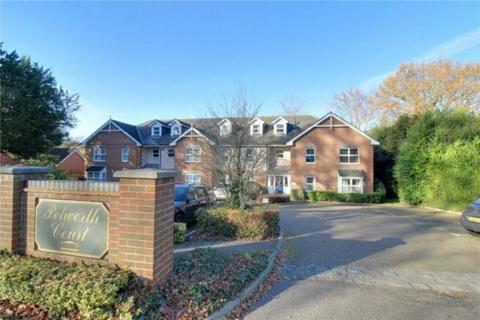 2 bedroom ground floor flat for sale - Portsmouth Road, Camberley GU15