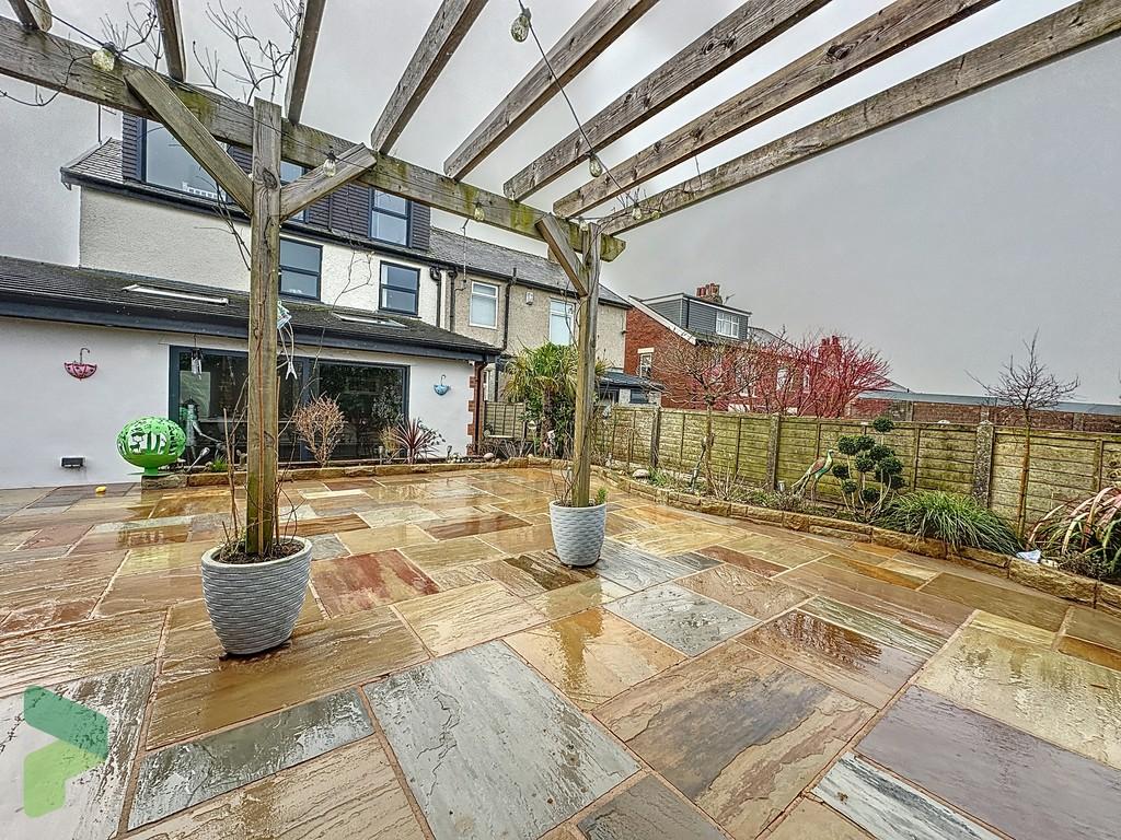 Rear elevation garden
