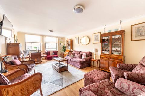 2 bedroom flat for sale - Queensborough Terrace, Bayswater, London, W2