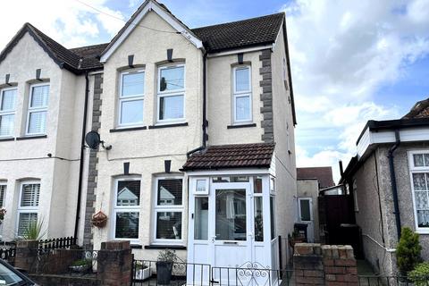 12 Warfield Road, Feltham, TW14 8AD