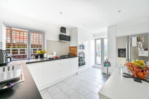 4 bedroom terraced house for sale, St Ann's Hill, Wandsworth, London, SW18