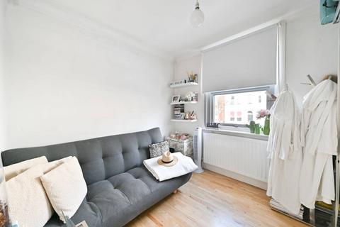4 bedroom terraced house for sale, St Ann's Hill, Wandsworth, London, SW18