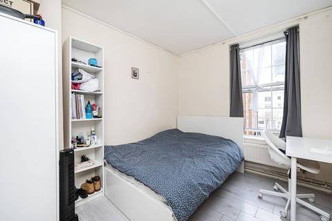 2 bedroom flat for sale, Brune House, Bell Lane, Spitalfields, London, E1