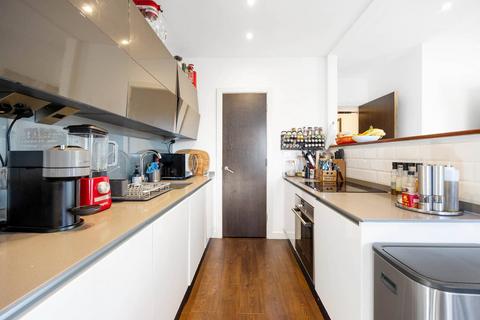 2 bedroom flat for sale - St Dunstans Mews, Stepney, London, E1