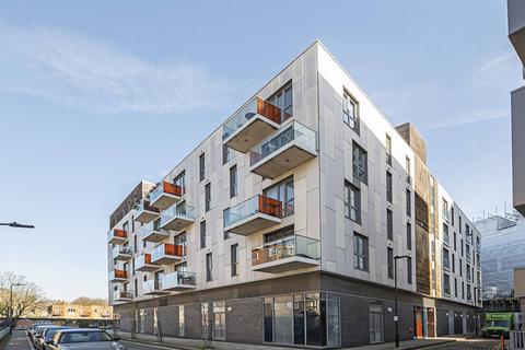 Flat 13, 2 Devizes Street, London, N1 5DY