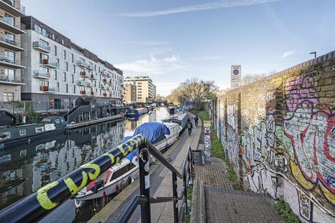 Flat 13, 2 Devizes Street, London, N1 5DY