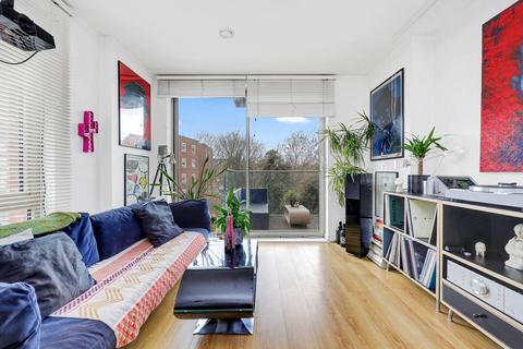 Coster Avenue, Finsbury Park, London, N4