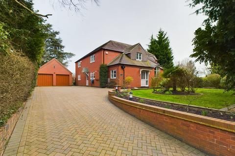 4 bedroom detached house for sale - Beacon Road, Rolleston-on-Dove