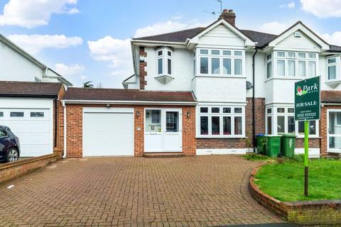5 Bladindon Drive, Bexley, DA5 3BS