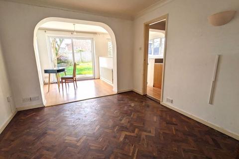 3 Delius Drive, Tonbridge, TN10 4DN
