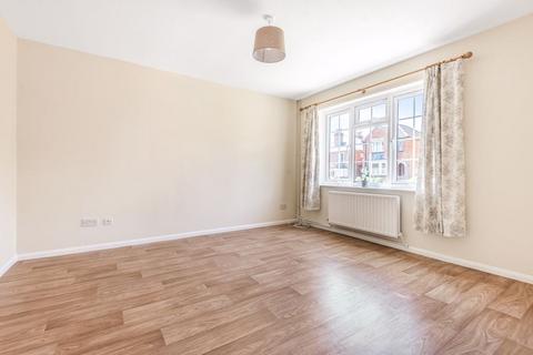 3 bedroom terraced house to rent, Hare Lane, Godalming GU7