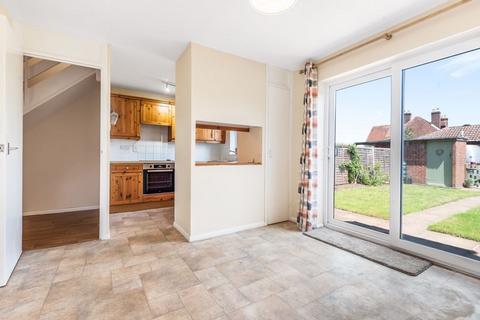 3 bedroom terraced house to rent, Hare Lane, Godalming GU7