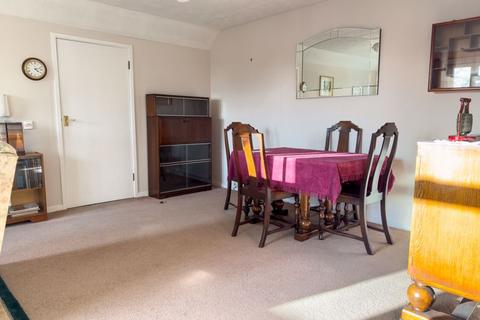 2 bedroom retirement property for sale, Felpham Village