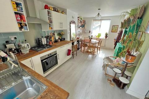 39 Corbyn Crescent, Shoreham-by-sea, BN43 6PQ