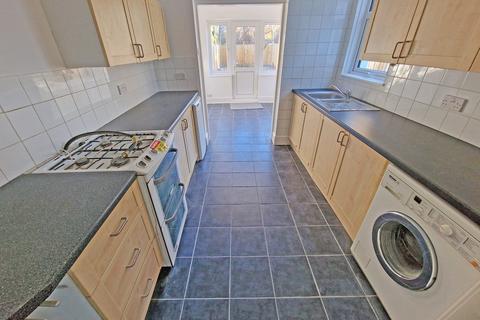 2 bedroom end of terrace house for sale, Underdown Road, West Sussex BN42