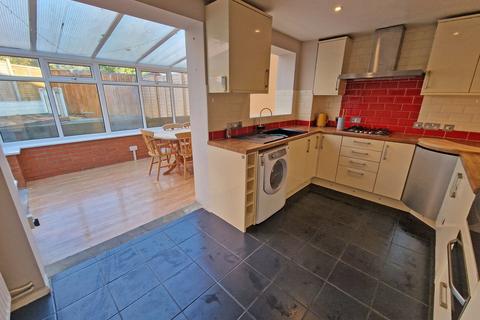 1 Badger Close, Portslade, Brighton, BN41 2EQ