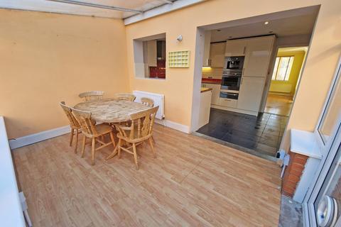 1 Badger Close, Portslade, Brighton, BN41 2EQ