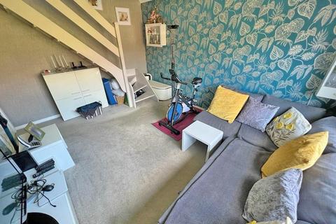 3 Cypress Close, Shoreham-by-sea, BN43 6AE