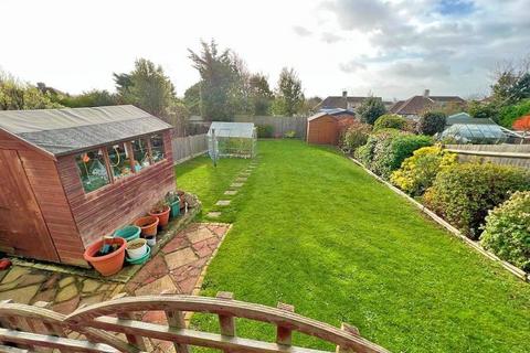 29 Downside, Shoreham-by-sea, BN43 6HH