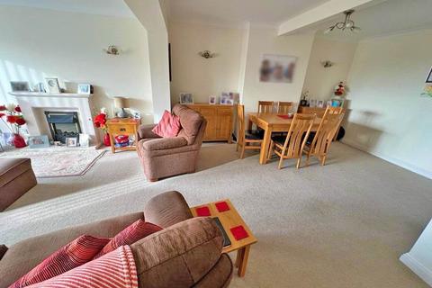 29 Downside, Shoreham-by-sea, BN43 6HH