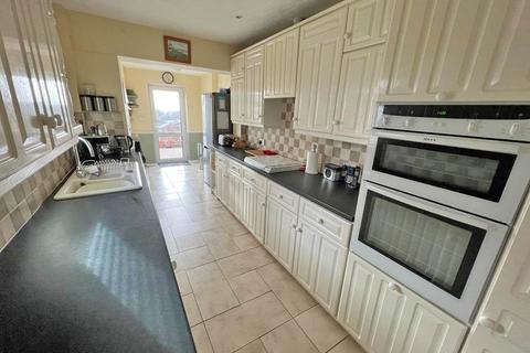 29 Downside, Shoreham-by-sea, BN43 6HH