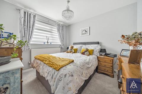 12 Bridgewater Road, Brackley, NN13 6BZ