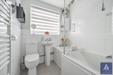 12 Bridgewater Road, Brackley, NN13 6BZ