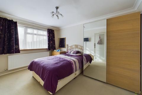 72 Red Lodge Road, Bexley, DA5 2JP