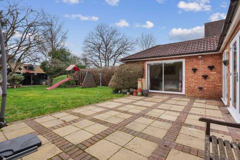 4 bedroom detached house for sale, Wood Lane Close, Iver