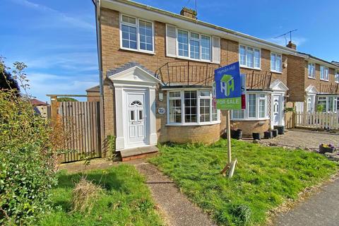 3 bedroom semi-detached house for sale - The Martlets, Shoreham-by-Sea BN43