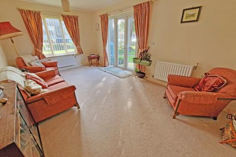 3 Amelia Close, Southwick, Brighton, BN42 4AJ