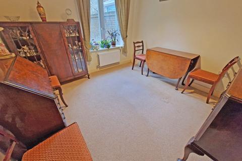 3 Amelia Close, Southwick, Brighton, BN42 4AJ