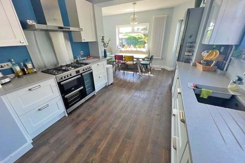 17 Overhill, Southwick, Brighton, BN42 4WL