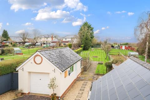46 The Hyde, Purton, Swindon, SN5 4EA