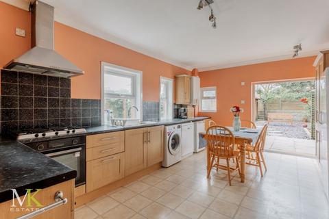 134 Ashley Road, Bournemouth, BH1 4NF