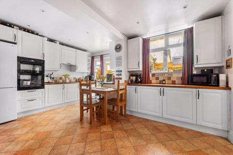 51 Waverley Road, Epsom, KT17 2LJ