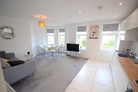 2 bedroom apartment to rent, Richmond Park Road, Bournemouth BH8