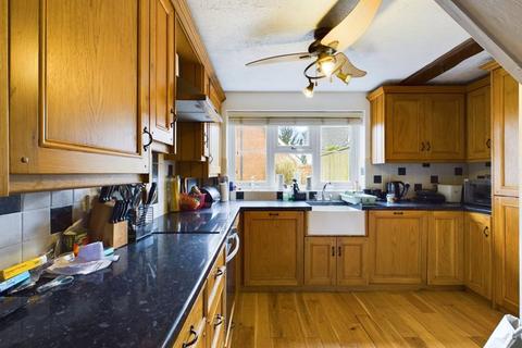 3 bedroom semi-detached house for sale - Pinnings Cottage, Hagworthingham Road, Lusby