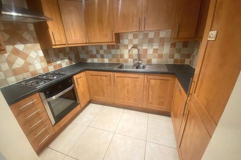2 bedroom apartment to rent, Manor Road, Bournemouth BH1